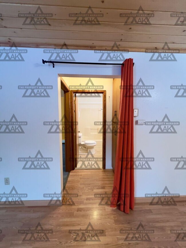 Photo - Spacious 3BR, 2.5BA Home off Chena Hot Springs Rd with Yard, Deck & Greenhouse