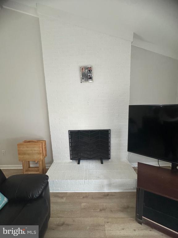 Photo - 7940 Covington Ave