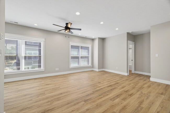 Photo - 1120 N College Ave, Bloomington, IN 47404