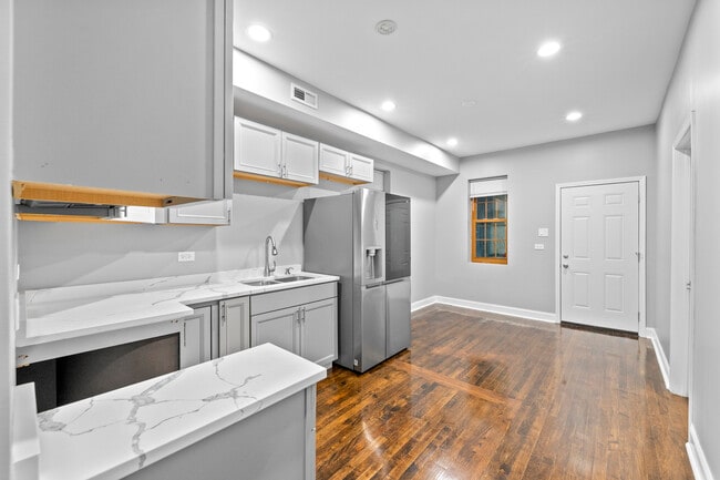 Photo - 4234 S Washtenaw Ave.