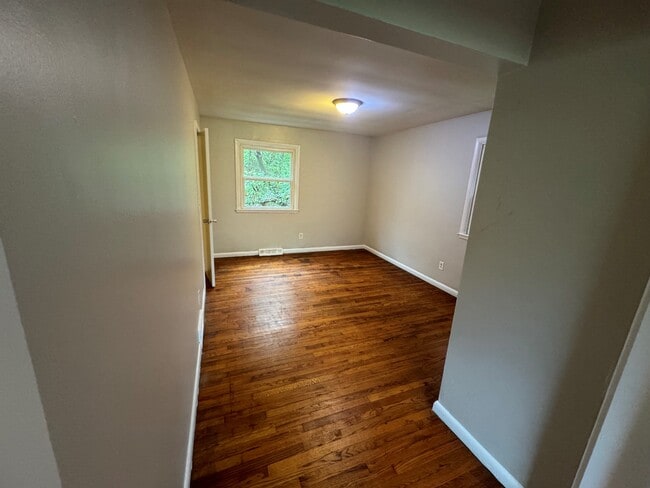 Clinton Springs Quad Apartments