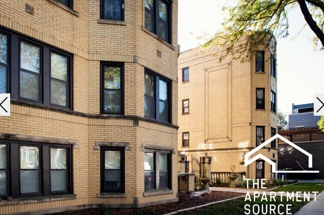 Photo - 3819 N Greenview Ave Unit 3