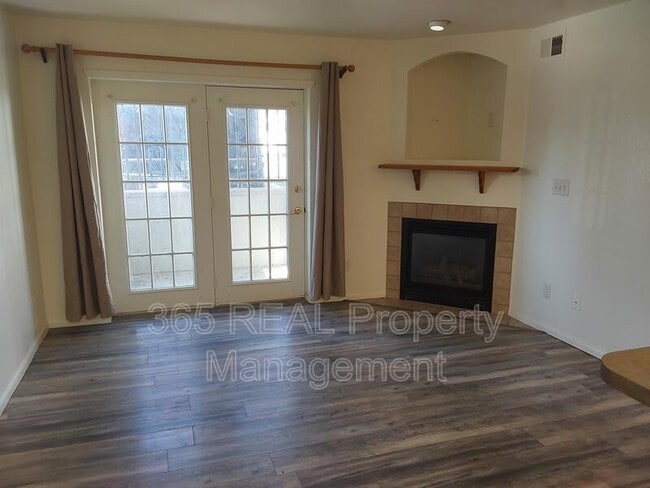 Photo - 2551 W 24th St Unit B1