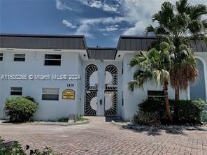 Building Photo - 1470 N Dixie Hwy Unit 10
