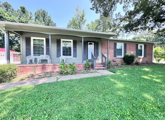 Building Photo - FOR RENT WINSTON SALEM Rental