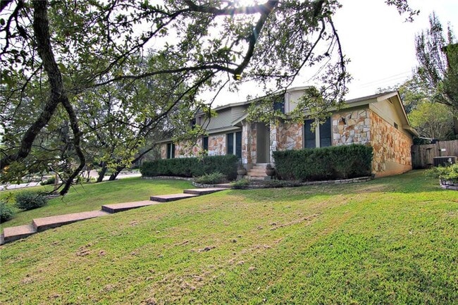 Building Photo - 6601 Colina Ln