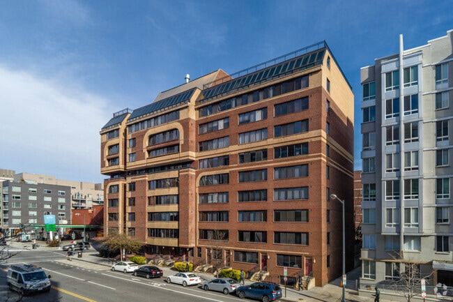 Photo - Park Princess/Logan Park