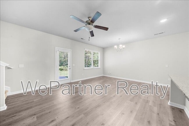 109 Vickery Ln