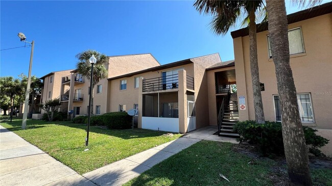 Building Photo - ALHAMBRA COURT CONDO Unit Alhambra Court Condo