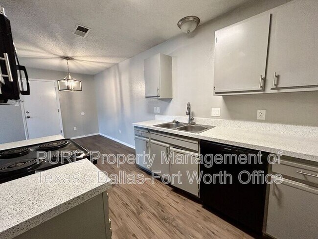 Photo - 7514 Connie Ln