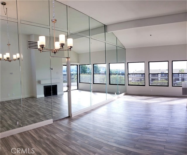 Photo - 950 Cagney Ln