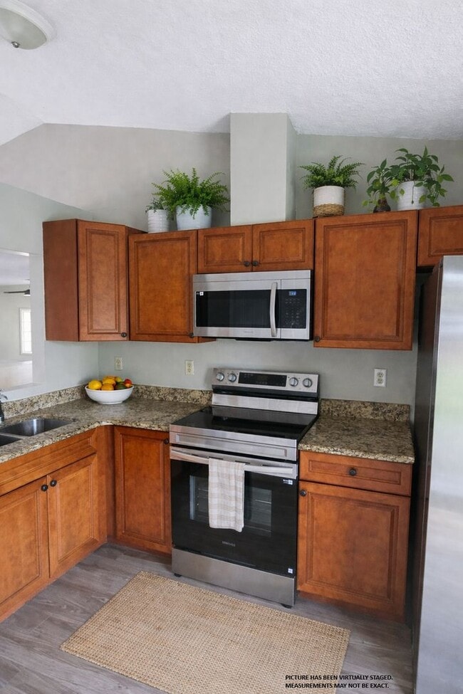 Photo - UCF Remodeled Duplex