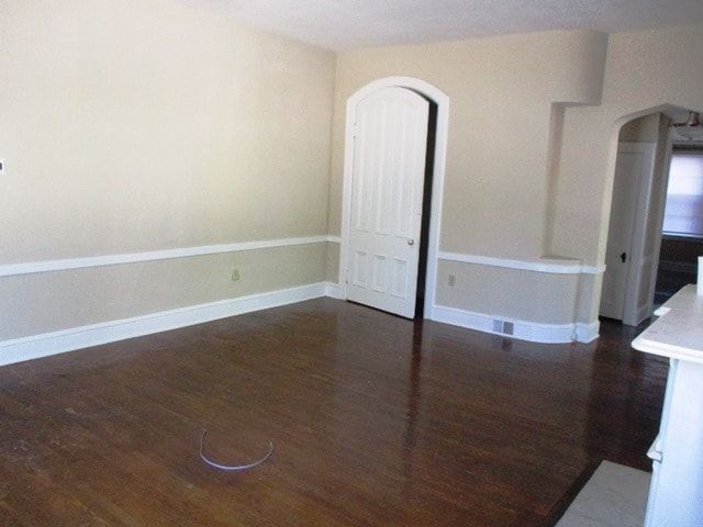Photo - 209 E Chestnut St