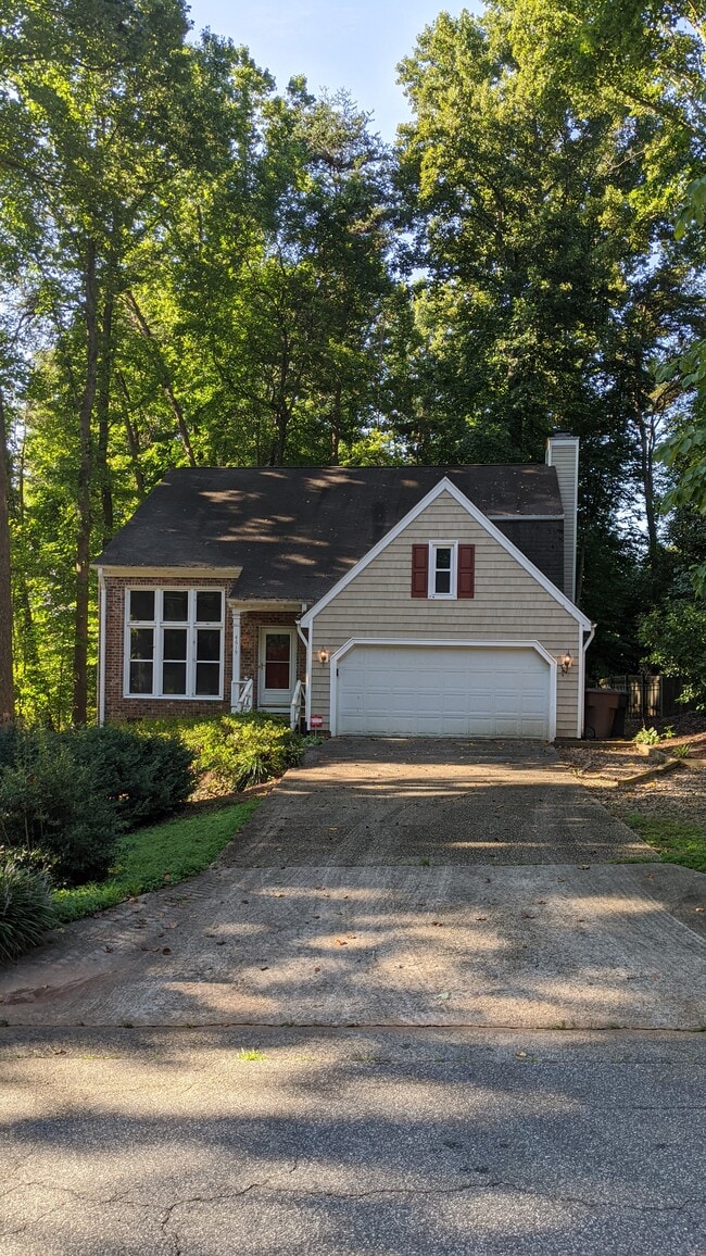 Photo - 4619 Country Woods Ln