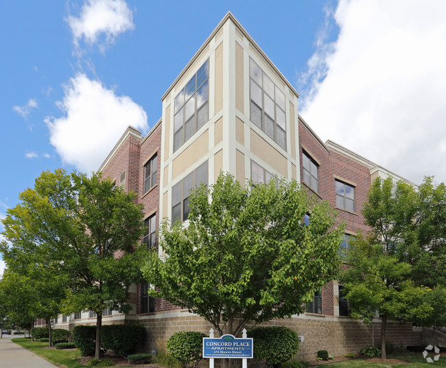 Building Photo - Concord Place Apartments