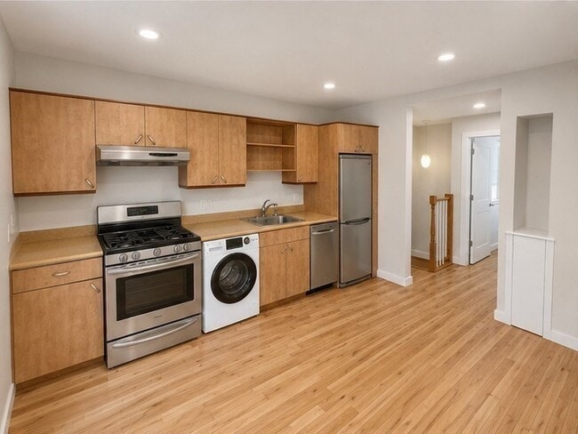 Photo - 62 Hurley St Unit 3