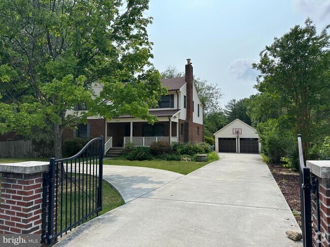Building Photo - 4016 Trapp Rd Rental