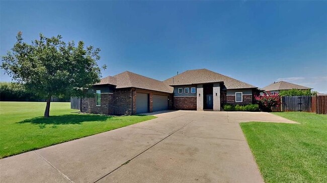 Building Photo - 2433 NW 173rd St