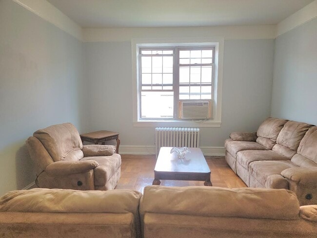 Building Photo - 37-36 86th Street Unit 4D