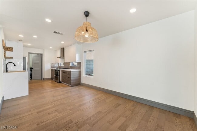 Photo - 8712 Harwich Ave