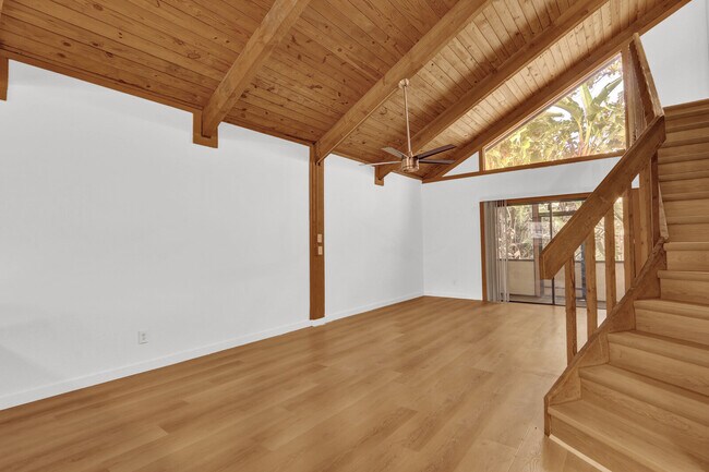 Photo - 100 Sparrow Dr