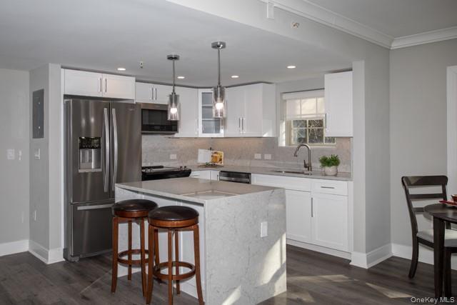 Photo - 100 Glen St Unidad N2327