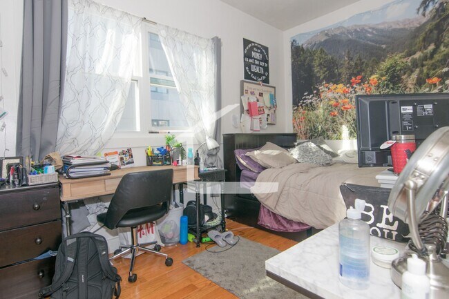 Photo - 9/1 4BR/2BA apartment in Packard's Corner ...