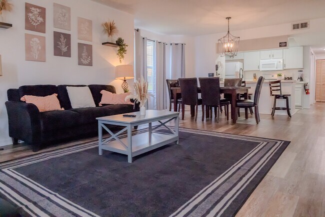 Photo - Charming 3BR Fully Furnished Apartment in ... Unit a