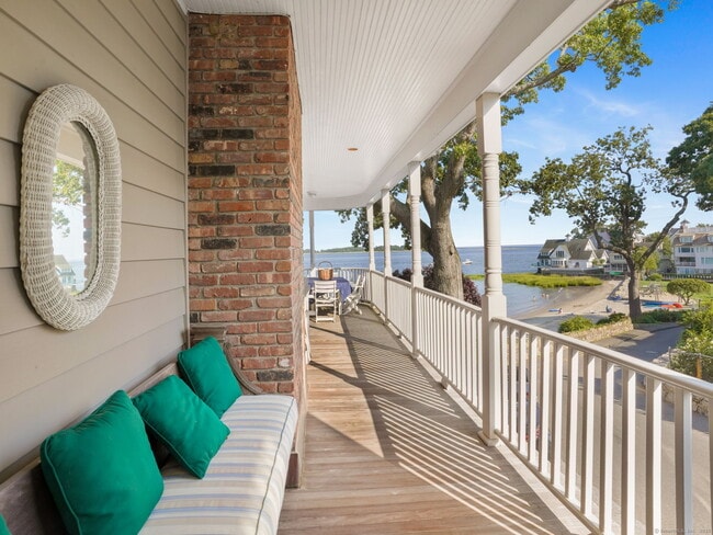 Photo - 3 E Beach Dr