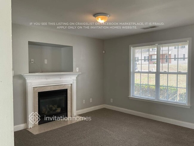 Photo - 407 Mooseberry Ln