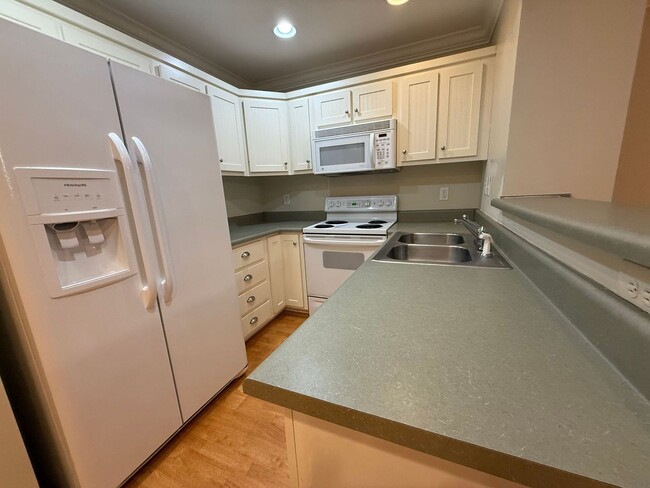 Photo - PRE-LEASING FOR AUGUST 2026!