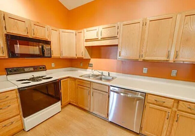 Photo - 5306 Dewmorn Pl