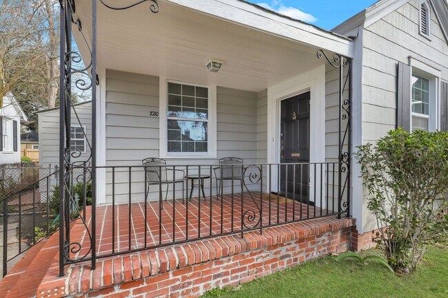 Photo - Adorable Ardsley Park Furnished Rental!