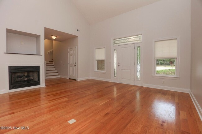 Photo - Rental Avail in Olde Point!