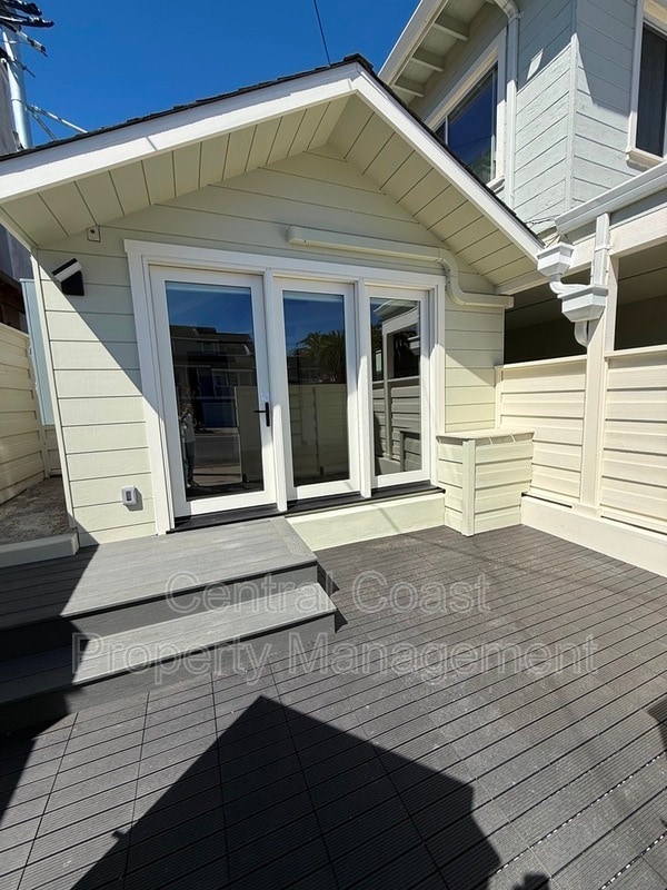 Photo - 404 Grand Ave