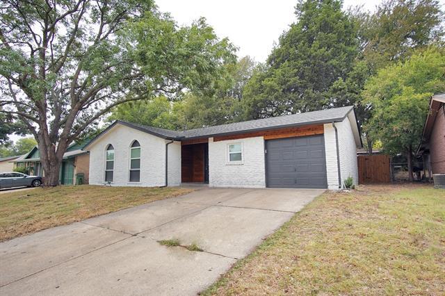 Photo - 2402 Ozark Dr