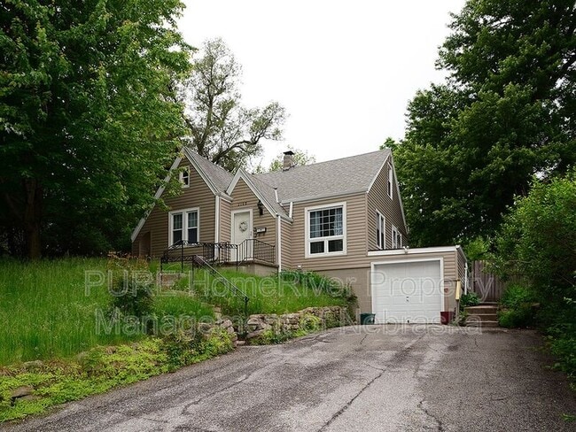 Photo - 2108 S 46th St