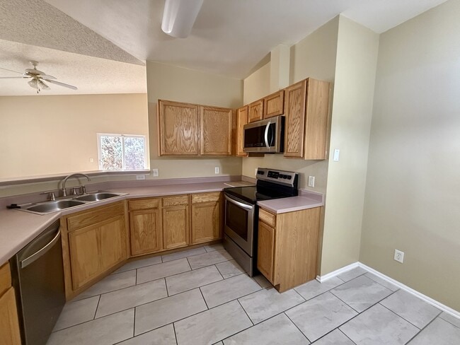 Photo - 7070 Mountain Creek Grove