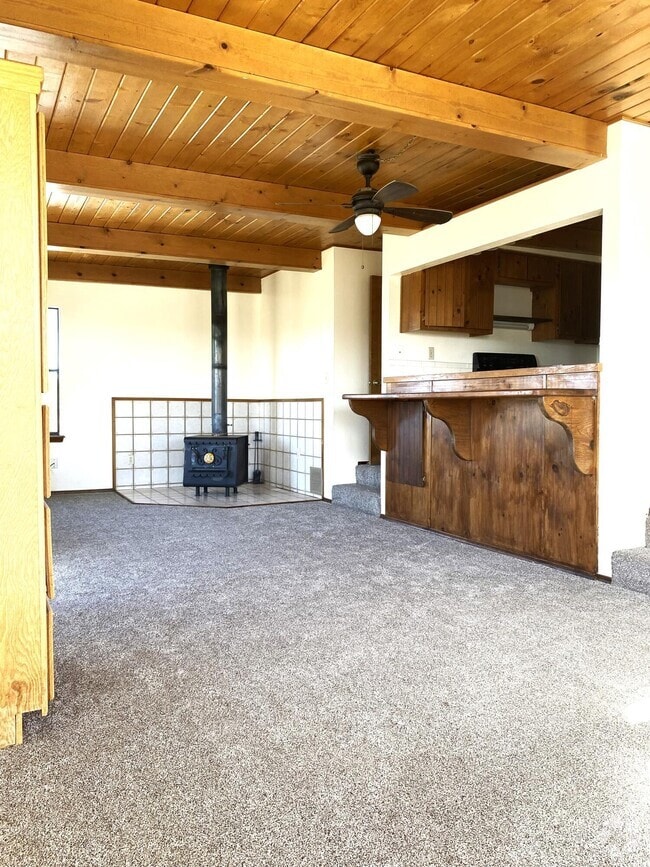 Building Photo - 88 Crestview Ln Rental
