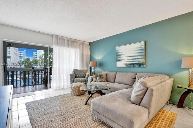 Photo - 450 Paradise Isle Blvd Unit 204