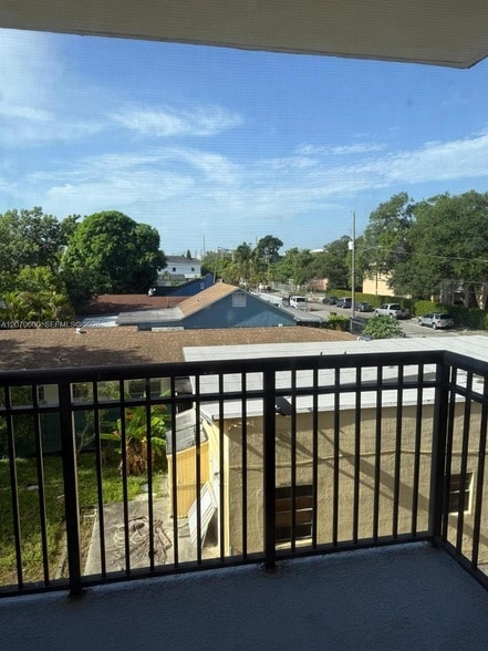 Photo - 2647 NW 25th Ave Unit 210