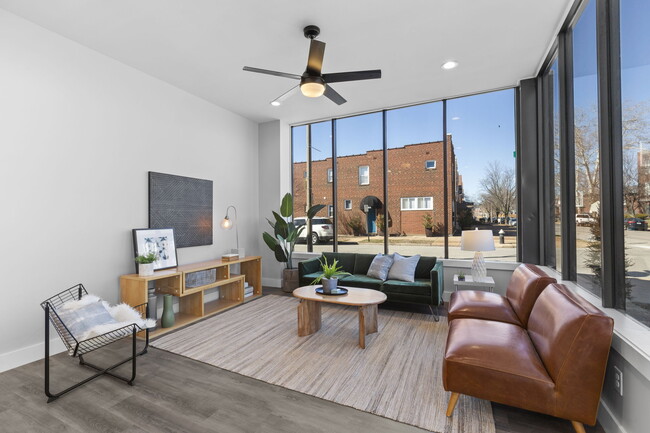 Photo - 6012 Southwest Ave