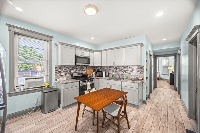 4104 W 24th Pl Unit 1