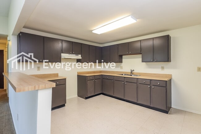 Photo - 8547 Schoolgate Dr