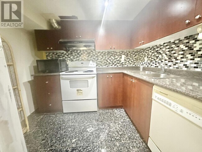 Photo - 9 Brambank Crescent