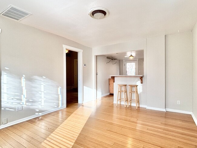 Photo - Darling Cottage Near the UofU!