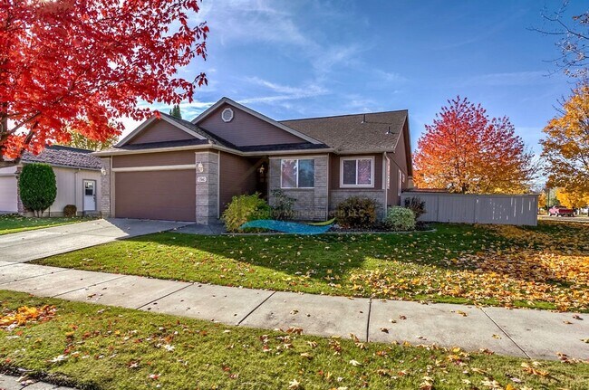 Photo - 2656-Square Foot Home with 4 Beds and 3 Ba...