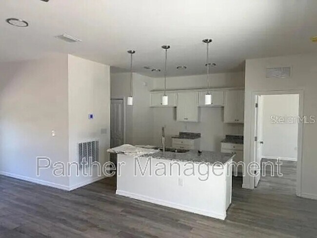 Photo - 20241 Lorette Ave