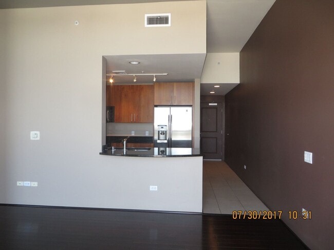 Photo - ALLURE CONDO- 37th Floor- VIEWS!!!! Unit 3709