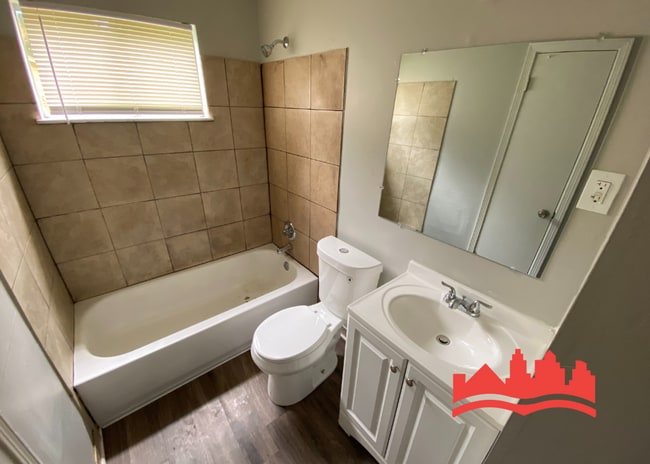 Photo - 1561 Winfield Rd